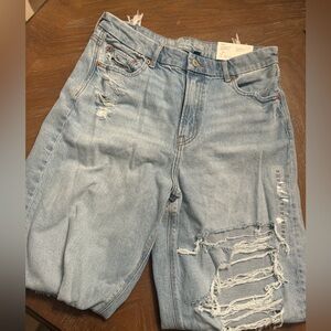 NWT - American Eagle - Curvy - Super High Rise - Baggy Straight Jeans - 10, Long